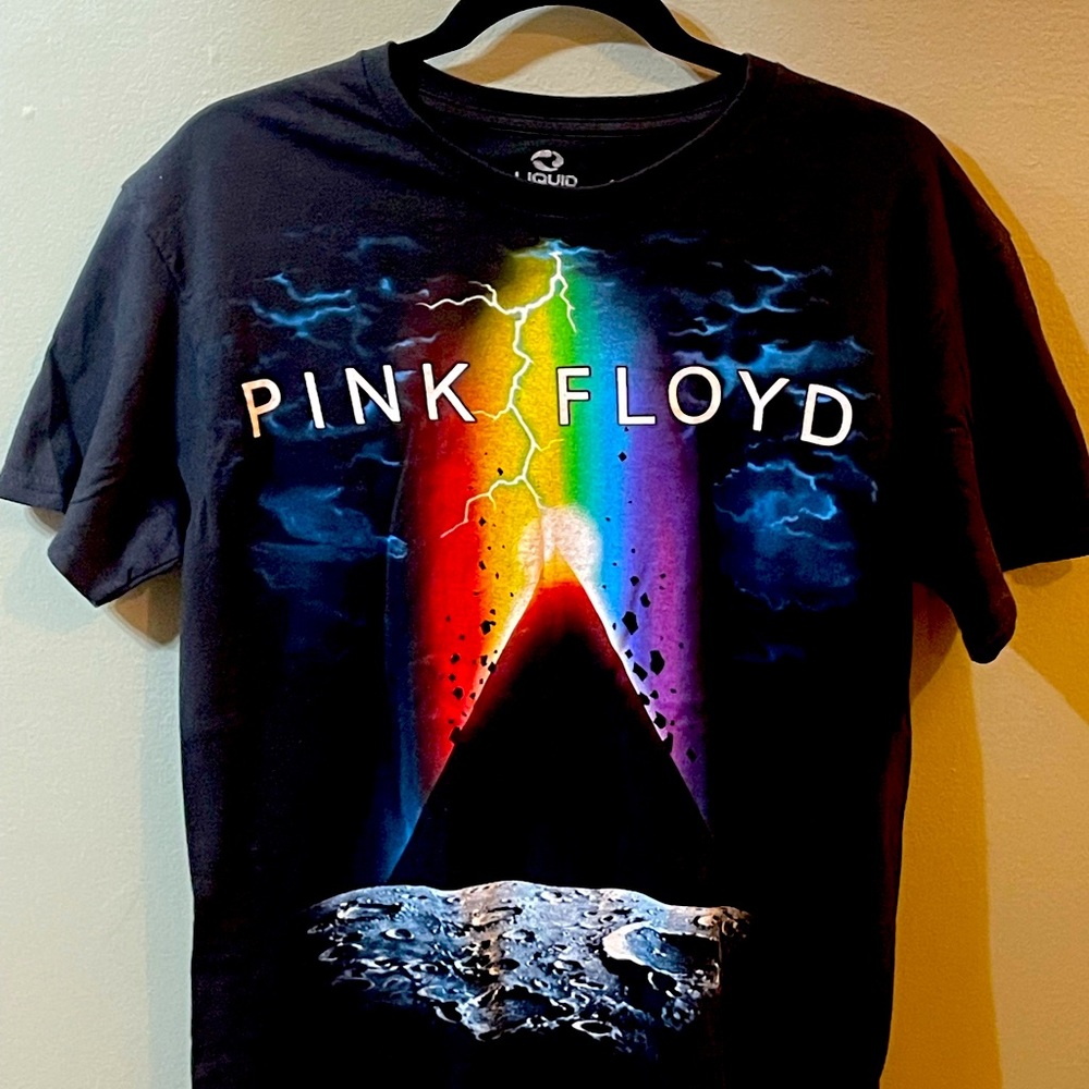 Pink Floyd T-Shirt.  Size medium